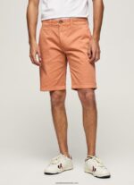 pantaloni scurți chino din bumbac bărbați Pepe Jeans portocala de dovleac 6Z0R461132 - imagine 2